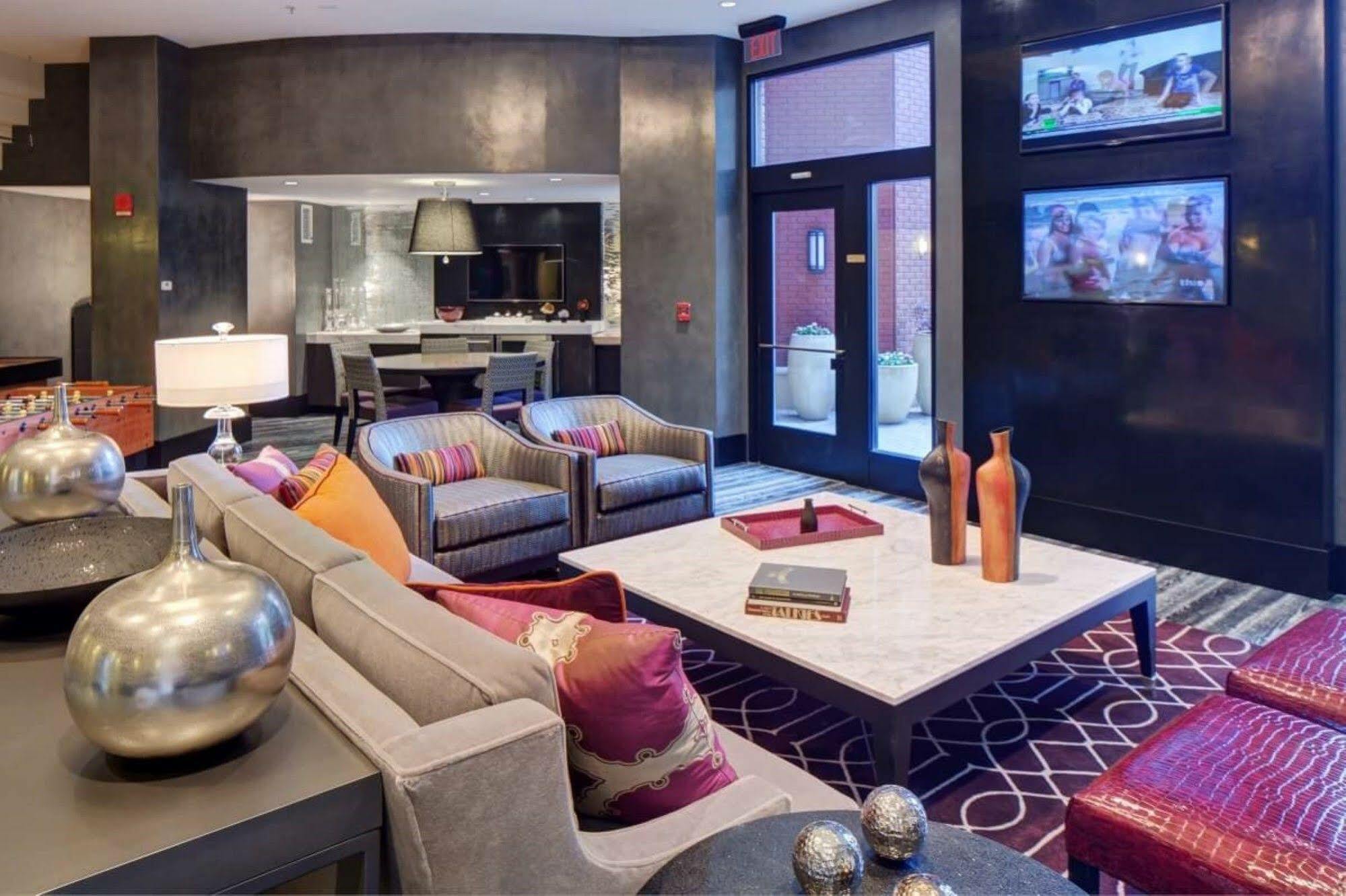 Global Luxury Suites At Thomas Circle Washington Exterior foto