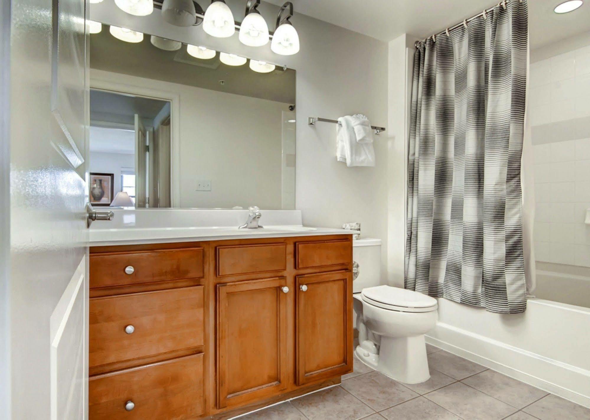 Global Luxury Suites At Thomas Circle Washington Exterior foto