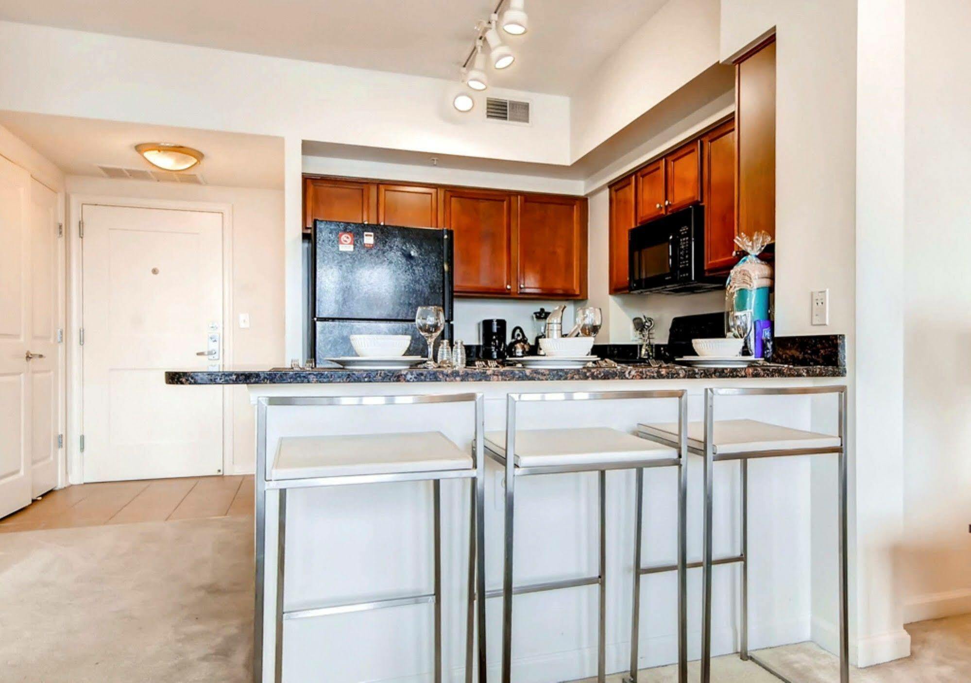 Global Luxury Suites At Thomas Circle Washington Exterior foto