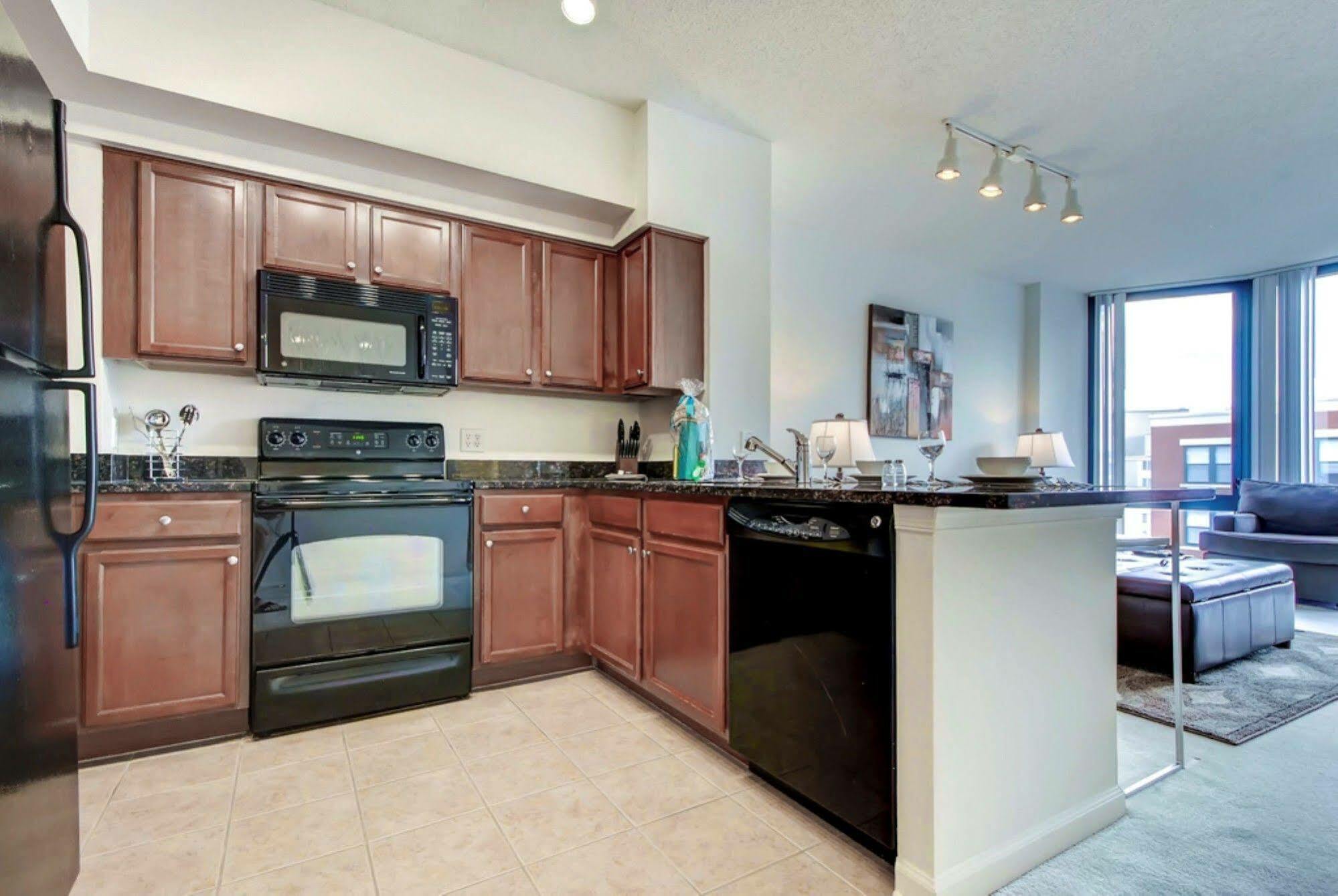 Global Luxury Suites At Thomas Circle Washington Exterior foto