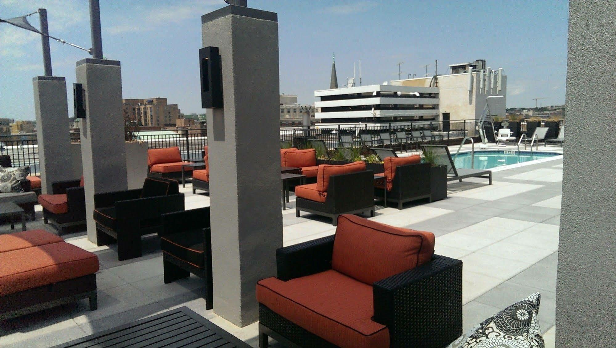 Global Luxury Suites At Thomas Circle Washington Exterior foto